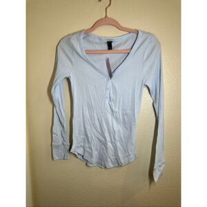 Wild Fable Light Blue Long Sleeve Womens Henley Top Size Medium New